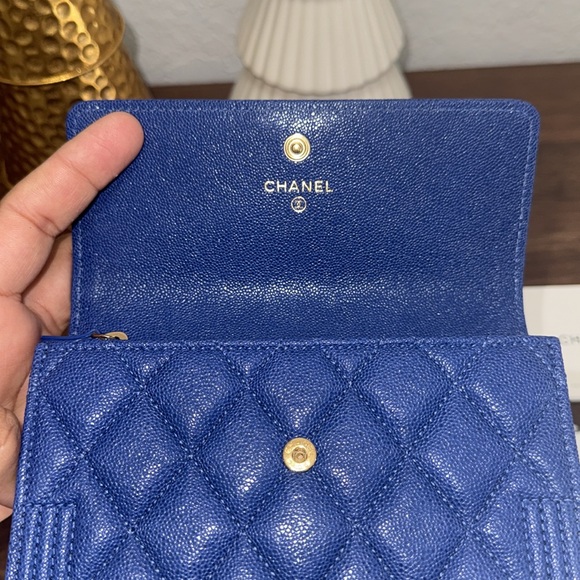 Chanel Blue Quilted Wallet - Picture 8 of 13